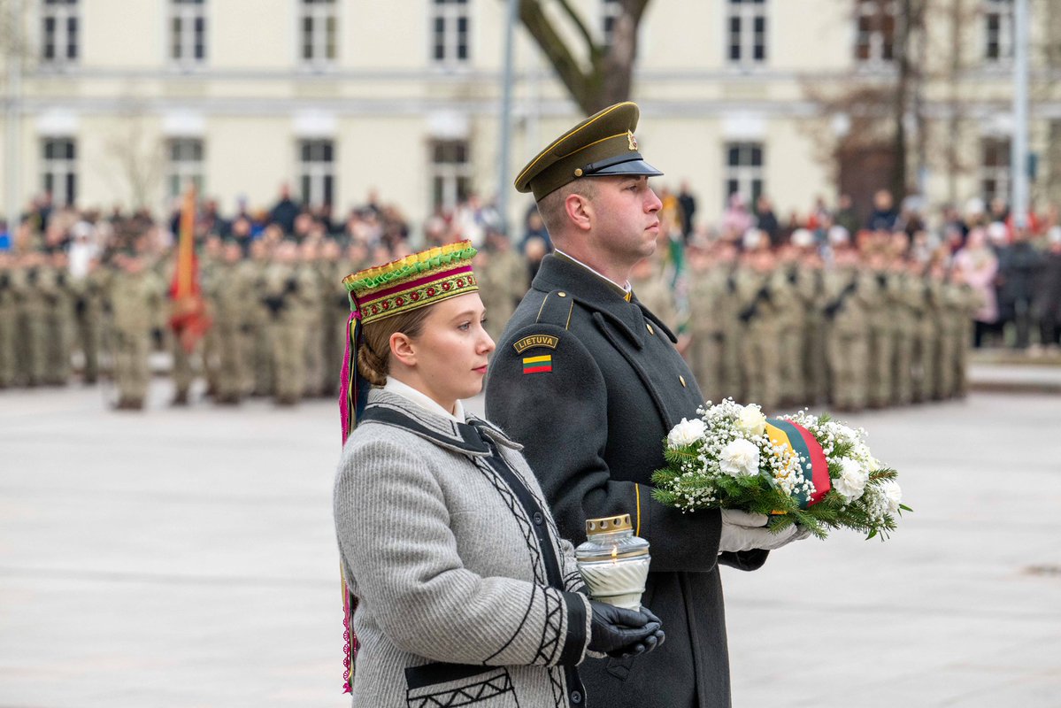 JackTwiss's tweet image. On occasion of Lithuanian Armed Forces Day and 107th Anniversary of Restoration of the Lithuanian 🇱🇹 Armed Forces. Netherlands 🇳🇱 troops of @mnbg_lithuania participated in the formation and parade in Vilnius @GoVilnius. 🇪🇸 airforce flyby Excellent photos 📷 by Robertas Dackus.