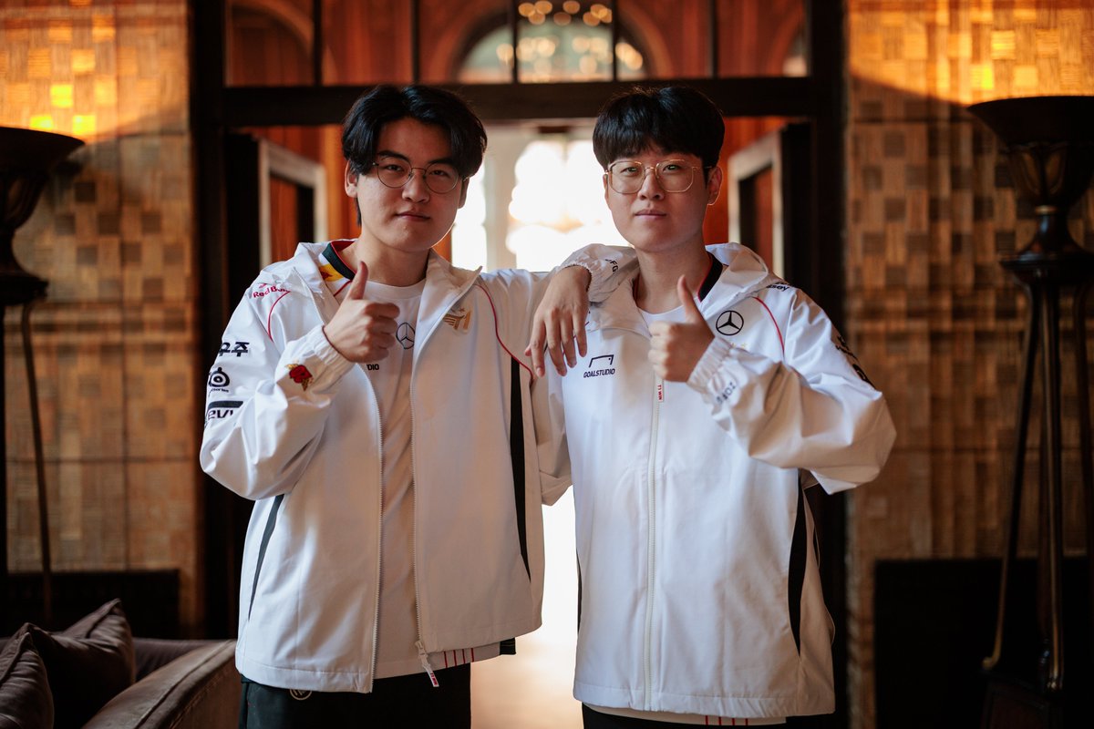 KevinKim0_0's tweet image. Gumayusi and Zeus will be reunited at Hanwha Life Esports, playing together for the 2026 season.
