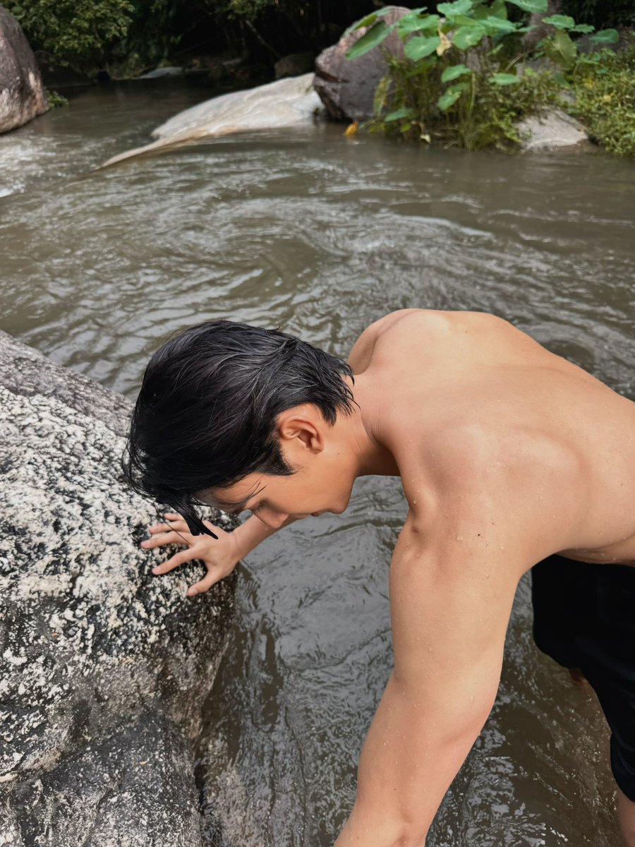 netsiraphop's tweet image. ธรรมชาติ🌿 #netsiraphop