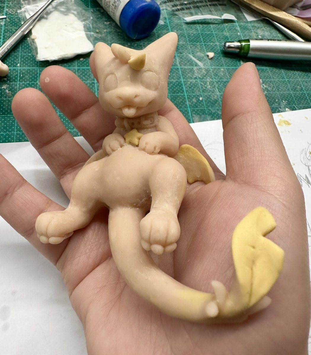 clareMALONG's tweet photo. WIP✂️ https://t.co/cjfWoux9Dc