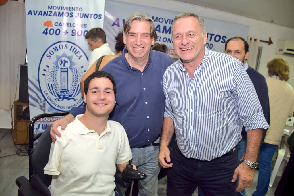 Realizamos en Sauce un emotivo y gran plenario de cierre año, del movimiento Avanzamos Juntos 900, de la lista 400 de Canelones, junto a muchos compañeros, amigos y al Presidente del Directorio del Partido Nacional.