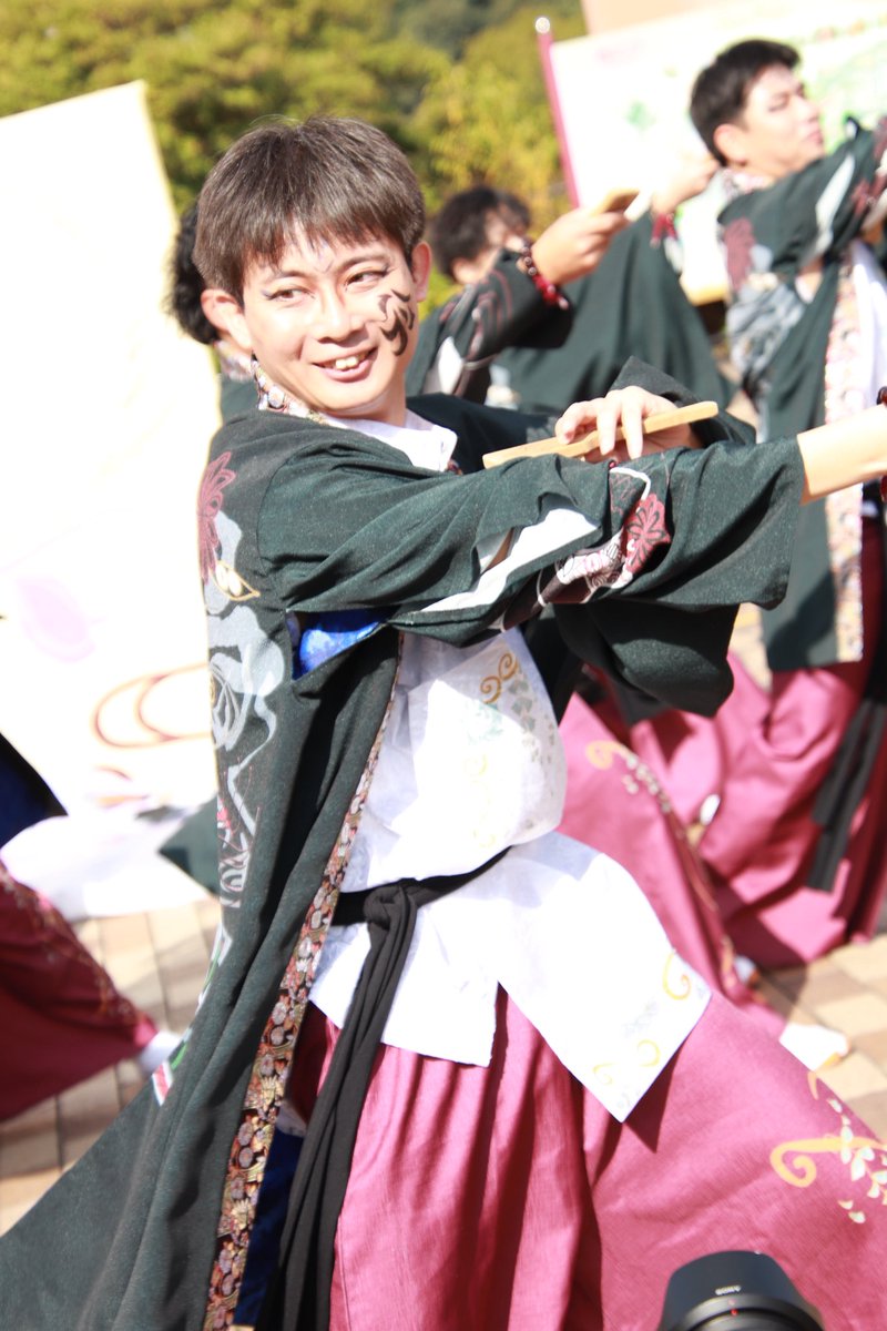 hanayamata9696's tweet photo. YOSAバカ
江南よさこい連~kohga~
#YOSAバカ
#YOSAバカ2025
#江南よさこい連~kohga~
#kohga https://t.co/JF6zV9k7iD