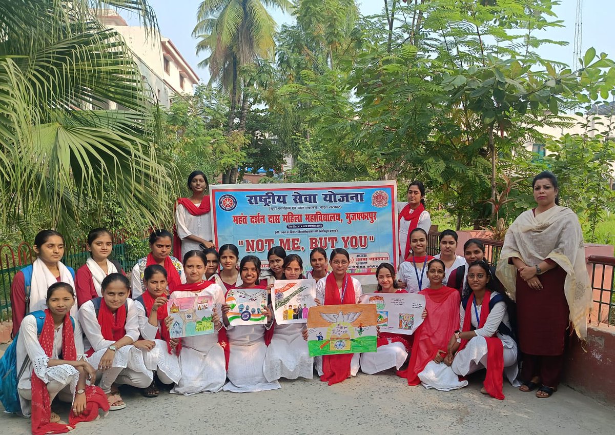 Mddm_Nss's tweet photo. महंत दर्शन दास महिला महाविद्यालय में आज क़ौमी एकता सप्ताह के उपलक्ष्य में राष्ट्रीय एकता दिवस का आयोजन बड़े उत्साह के साथ किया गया। 
@NSSRDPATNA @_NSSIndia @BRABU @mybharatgov https://t.co/OQywUoMOGI