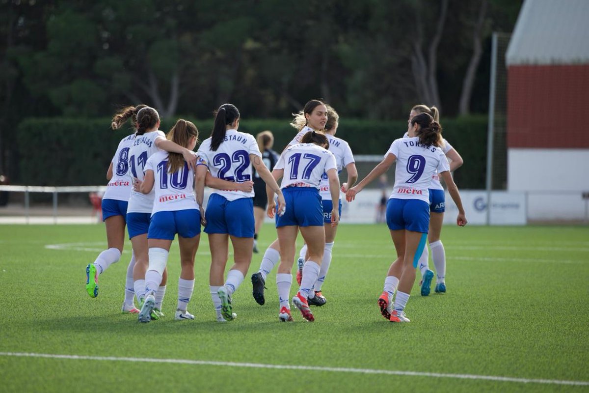 ⚽️ #SegundaRFEF | FINAL | 💙🦁 #zaragozacff 1 - 0 Badalona <a href="/elnostreclub/">FC Badalona Women (Aka ONA)</a> 🔵

Un triunfo para soñar ✨

😍 ¡Qué gran victoria!

¡+3 importantísimo ante el Badalona, segundo clasificado! Líderesssss 🚀

#ZaragozaFemenino
#ZaragozaCFF💙
