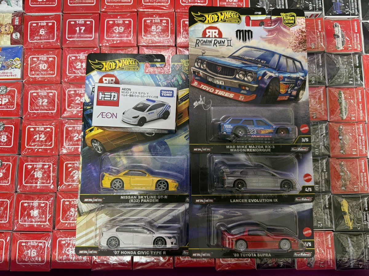 週末の戦利品！ ホットウィールはどれもかっこいい😎 トミカも忘れずに