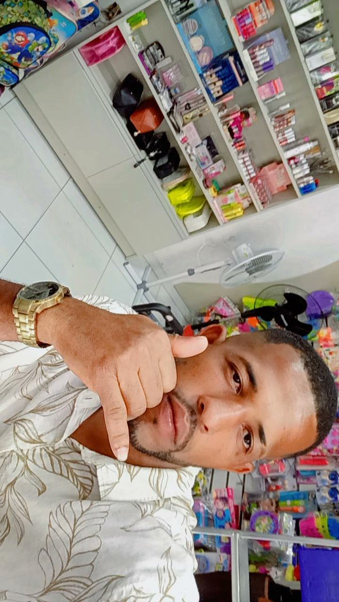 Wallace98074459's tweet photo. Provérbios 31:3 "Não se perca por mulheres, pois elas já levaram muitos reis à ruína." https://t.co/aTCCwWFA94