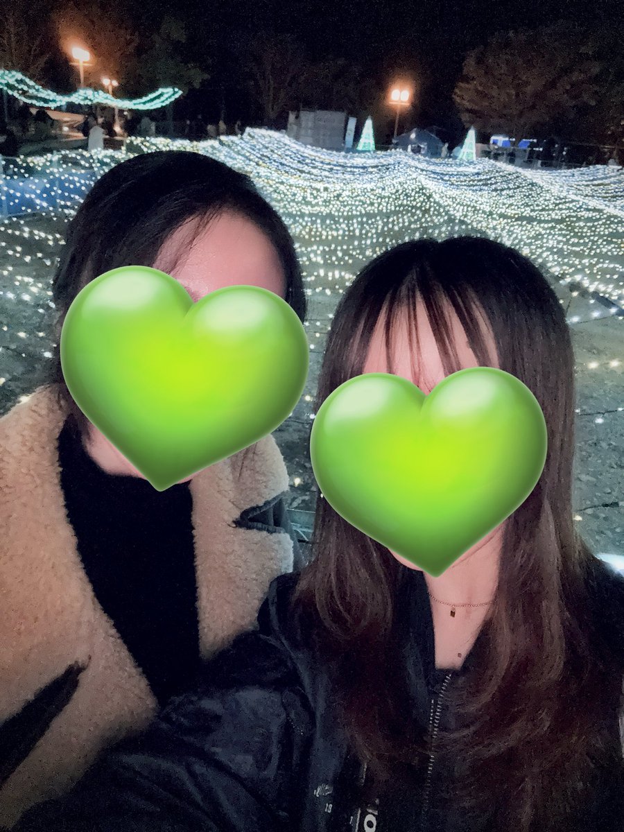 📍国営木曽三川公園　『福フェス』

佳奈ちゃんのカレーもタオルも並んでる途中で売り切れちゃって今回は運がついてなかったけど、久々に佳奈ちゃん見れて幸せだった😌

昨年に続いてイルミネーションも綺麗だった🌟#足立佳奈 #福フェス