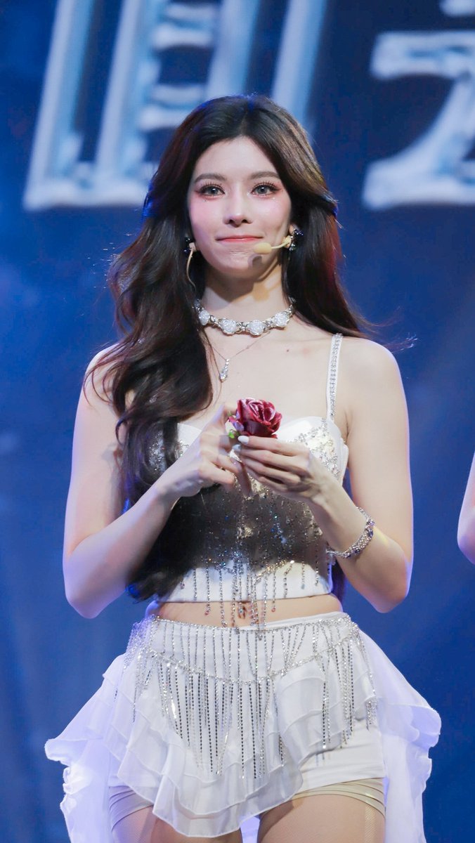 yeonsoien's tweet photo. 😍🥰🤩
#PAILIU
#Gen1es
#Gen1esGEN1FanMeeting https://t.co/EWsG9QMsOh