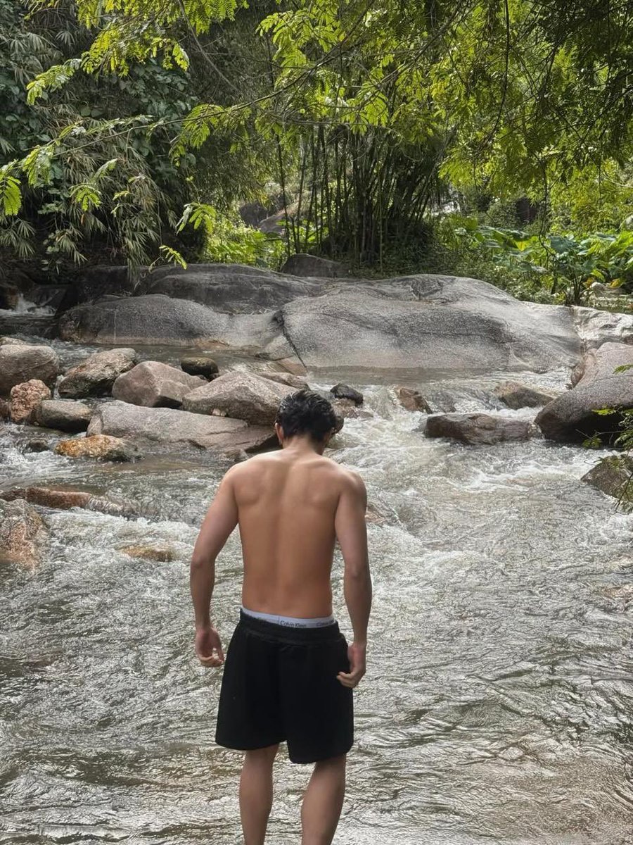 NetSiraphopID's tweet image. 🗓️ 23.11.2025

IG Post Update : net_siraphop

ธรรมชาติ🌿

#Netsiraphop #HAPPINET