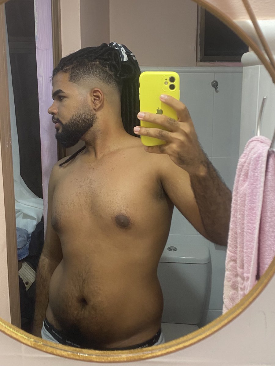 dreamsthatbitch's tweet photo. Fotos que te enviaria se a gente namorasse https://t.co/XhHjcVgrxc