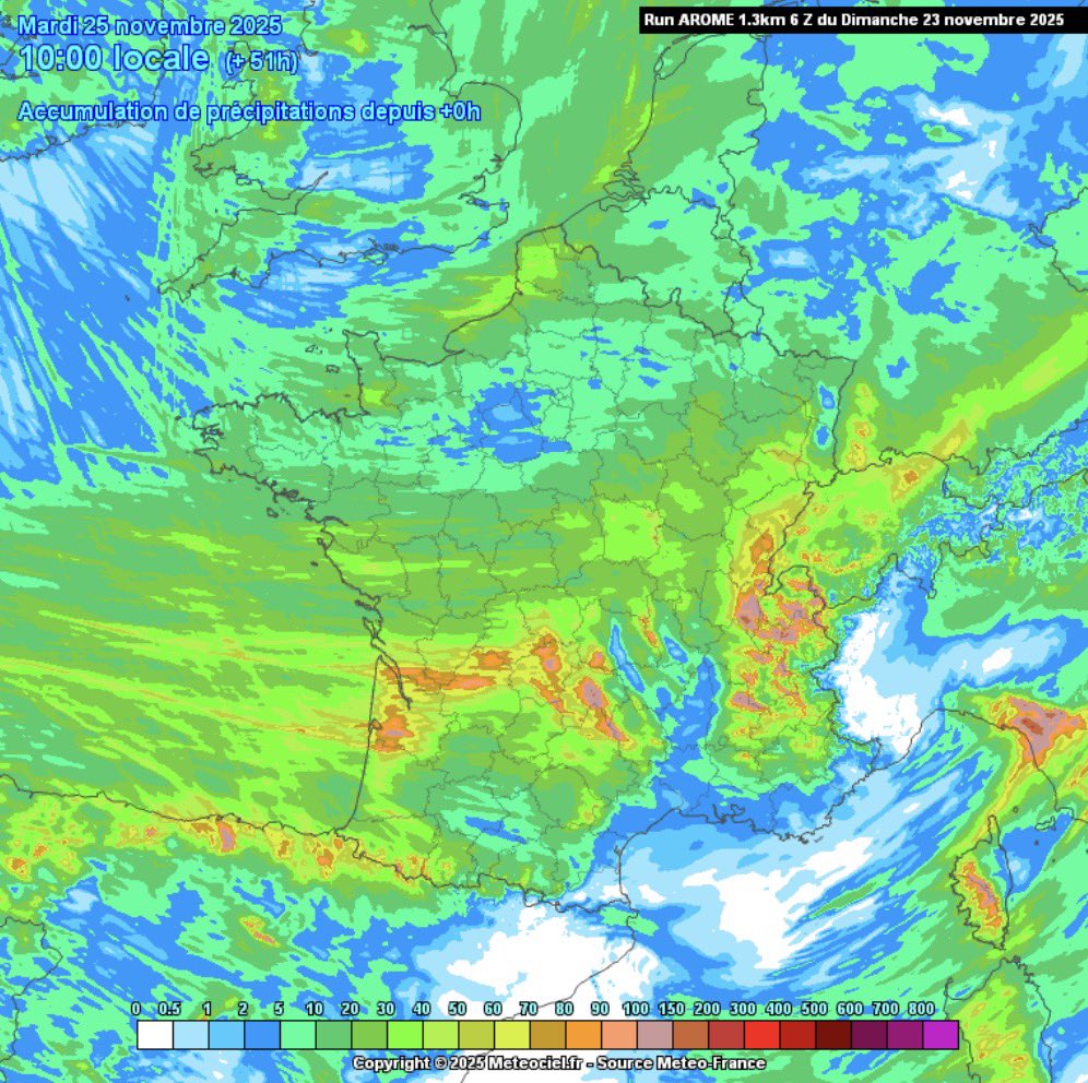 Meteo_Decrypte's tweet image. FORTES PLUIES ET NEIGE ATTENDUES ENTRE LA GIRONDE ET LES ALPES :

Dès ce lundi, une perturbation particulièrement active traversera une large partie du pays et apportera des cumuls de pluie conséquents. Les régions situées entre la Gironde, le Périgord, le Massif central…