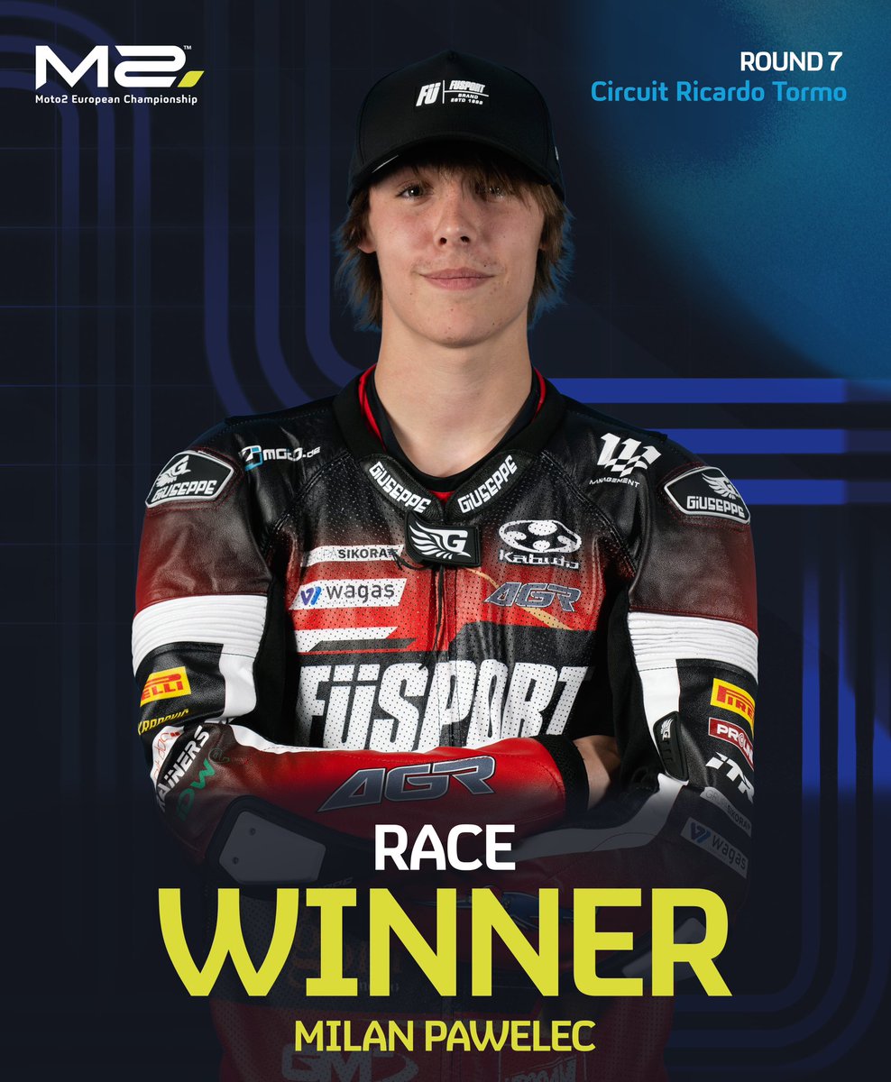 THE PERFECT WAY TO CELEBRATE THE TITLE! 👏

Milan Pawelec finishes in P1 for the 3rd time in #Moto2 ECh 2025 🥇

#RoadToMotoGP🏁