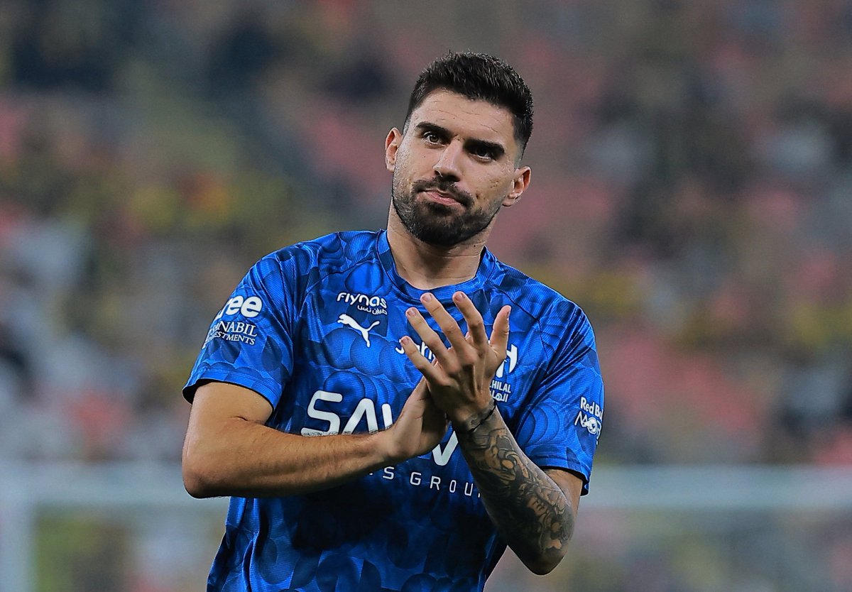 #Beşiktaş, Al-Hilal forması giyen 28 yaşındaki orta saha oyuncusu Rúben Neves'i transfer listesine ekledi.

Via : #Admin