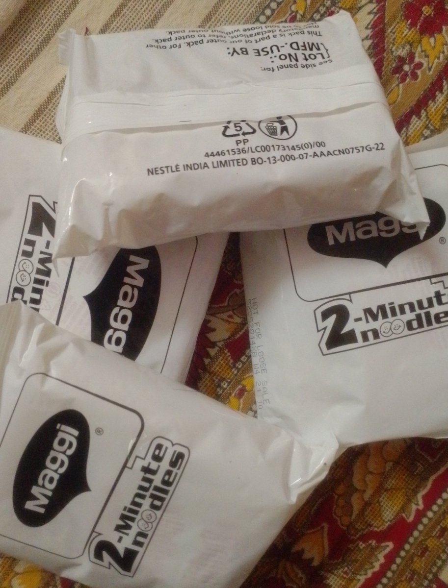 spsingh028's tweet image. नई पैकिंग में मैगी बिक रही है ,
 @NestleIndia बताएं इसकी गुणवत्ता ठीक है या नहीं.?
#maggie