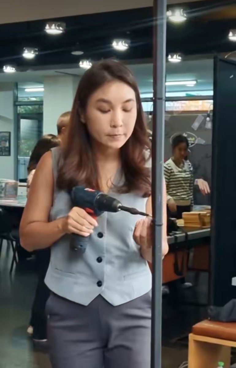 captainnerd23's tweet image. ภาพการเจาะระบบราชการไทยของแคนดิเดตนายกพรรคประชาชน