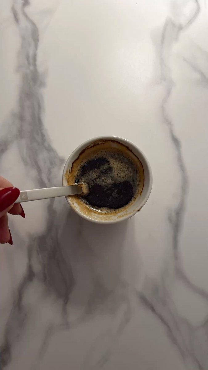 تفهمين الشعر ولا تجهلينه — 
قابلك ربي بليّا شاعريّة