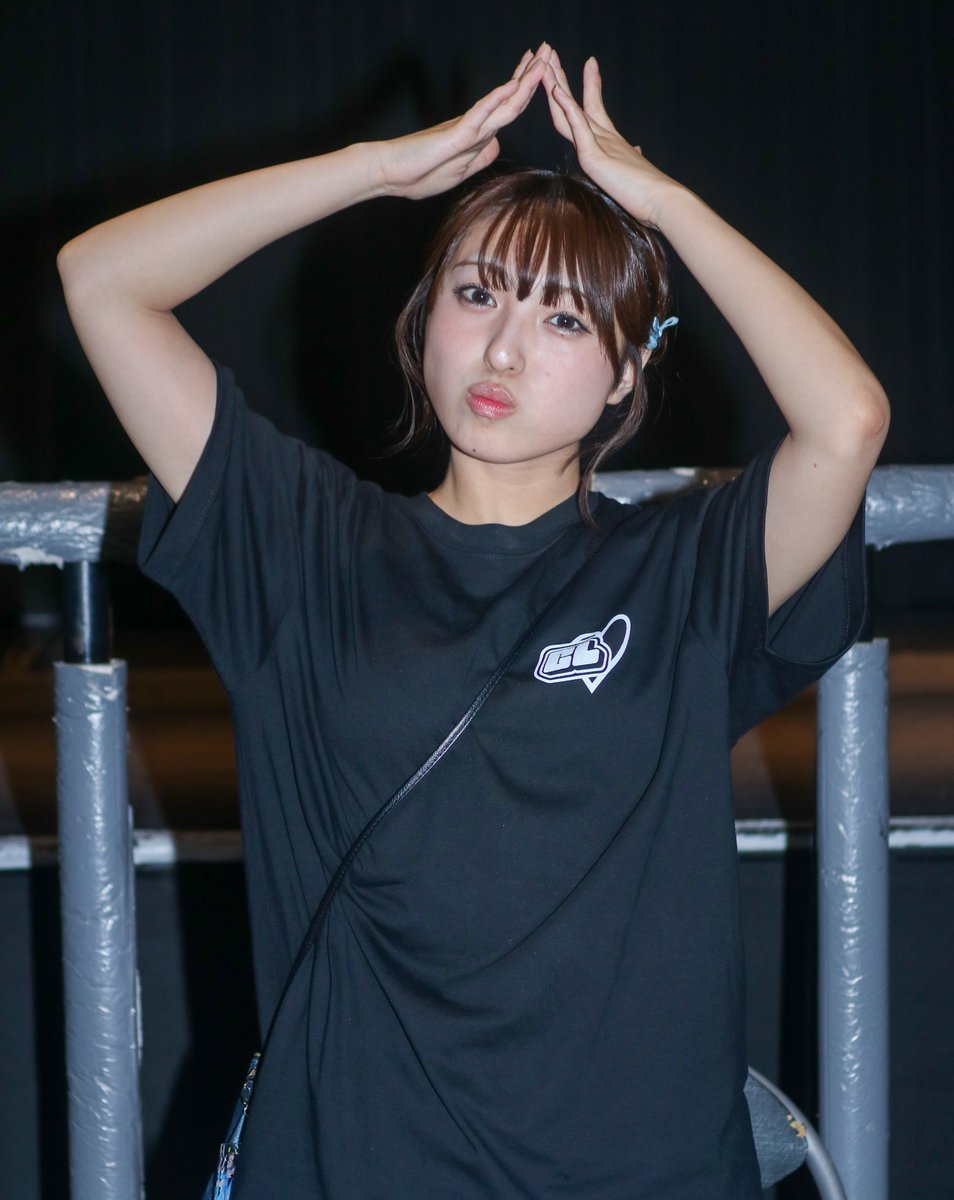 亜美ちゃん、インフルエンザと聞いて、心配だよ！😢
無理しないように、焦らずゆっくり休んでね！！
『頑張れー』って声を掛けることしかできないけど、元気に戻ってくるのを待っているからね👍
ファイト、亜美ちゃん🐼💙

#シャルロット
#内野亜美 (<a href="/uchino_ami/">内野 亜美"シャルロット"</a> )
#ウチのあみるんるん