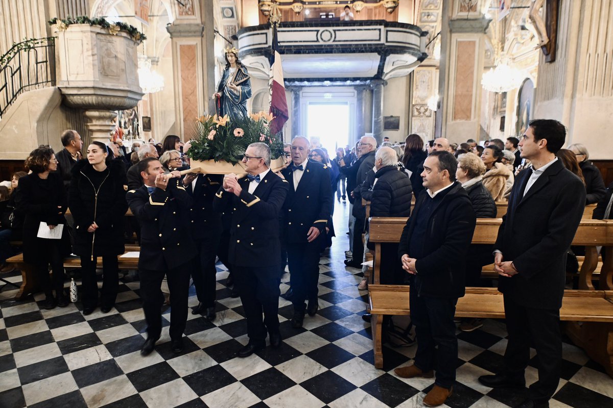Un beau moment de partage autour de la Sainte Cécile, patronne des musiciens, qui s'inscrit pleinement dans nos traditions ajacciennes.

Heureux d’avoir célébré cette journée avec celles et ceux qui font vivre, avec passion et énergie, la Musique municipale d’Ajaccio.

Merci à