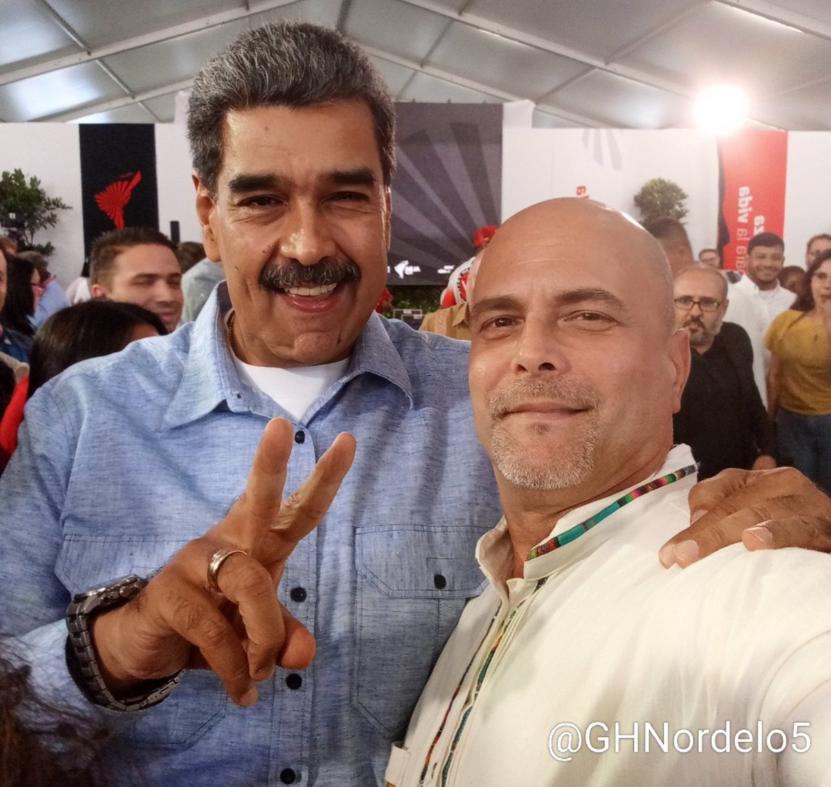 ¡Muchas felicidades al Presidente Nicolás Maduro en su cumpleaños! ¡Viva Venezuela libre y soberana! #Cuba #CDRCuba #Maduro #Venezuela #HandsOffVenezuela