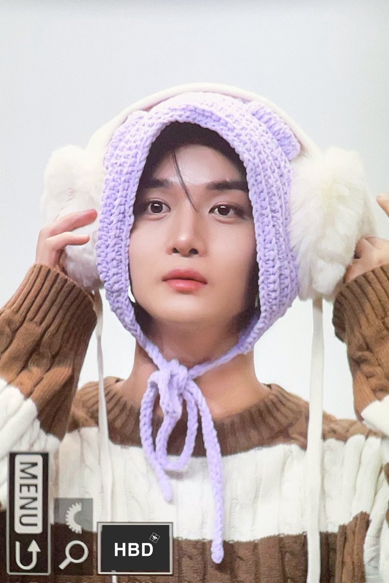 251123 미니레코드 팬싸인회
💜🐱💜
#배진영 #BAEJINYOUNG #ベジニョン