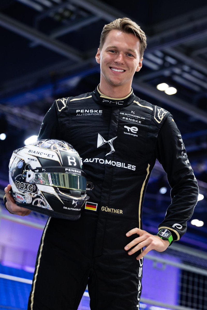 maxg_official's tweet image. Today is the day my bespoke 2025 London E-Prix goes on auction to raise funds for the amazing @ifawglobal 🙌

If you would like to bid on my helmet, click here 👉 auction.nicola-ac.de/catalog138/?pa…