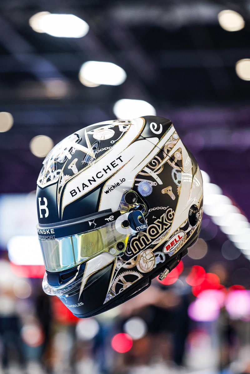 maxg_official's tweet image. Today is the day my bespoke 2025 London E-Prix goes on auction to raise funds for the amazing @ifawglobal 🙌

If you would like to bid on my helmet, click here 👉 auction.nicola-ac.de/catalog138/?pa…