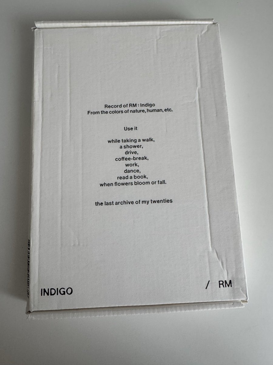 icaughtubae's tweet image. Bts Rm indigo albüm satış
-Kutunun kartonu nedeniyle kargoda oluşan bir çok hasar mevcut instant photodada hasar var bu yüzden çok uygundan vereceğim yazmaktan çekinmeyin.
-Posteri eksik onun dışında içeriği tam

@btssatis07 @btssatisbangtan @btssatistakasrt