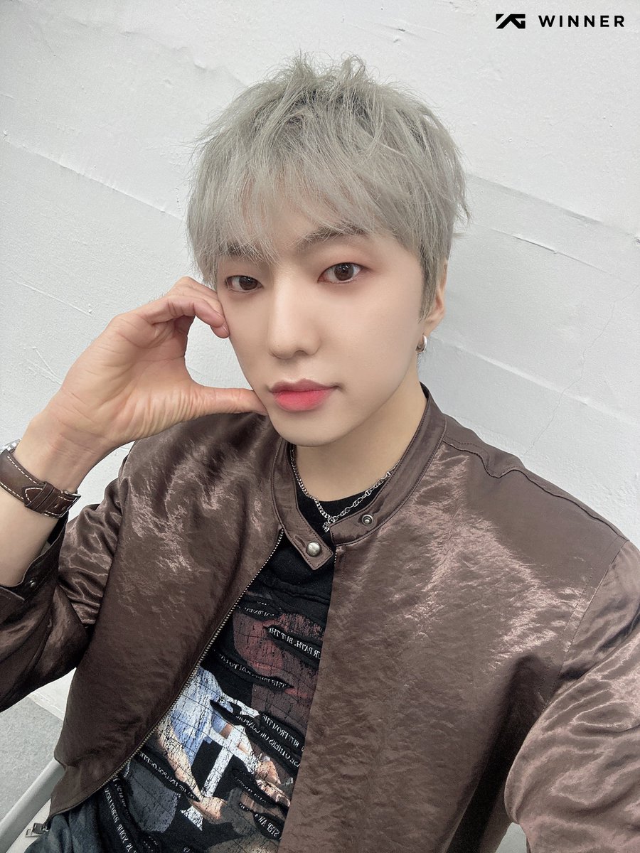 #THANKUINNERCIRCLE

인서 여러분 덕분에
승윤이의 이번 주말은 행복 가득 🥰
소중한 시간 선물해 주셔서 감사합니다 💙

#KANGSEUNGYOON #강승윤 #YOON
#WINNER #위너 #2ndFULLALBUM #PAGE2