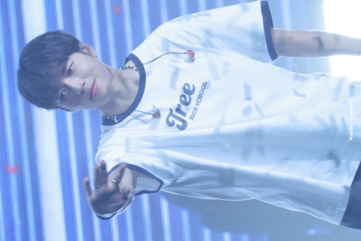 251123 식목일5 - 나무高 in Hong Kong 

#남우현 #우현 
#NAMWOOHYUN #WOOHYUN 
#인피니트 #INFINITE