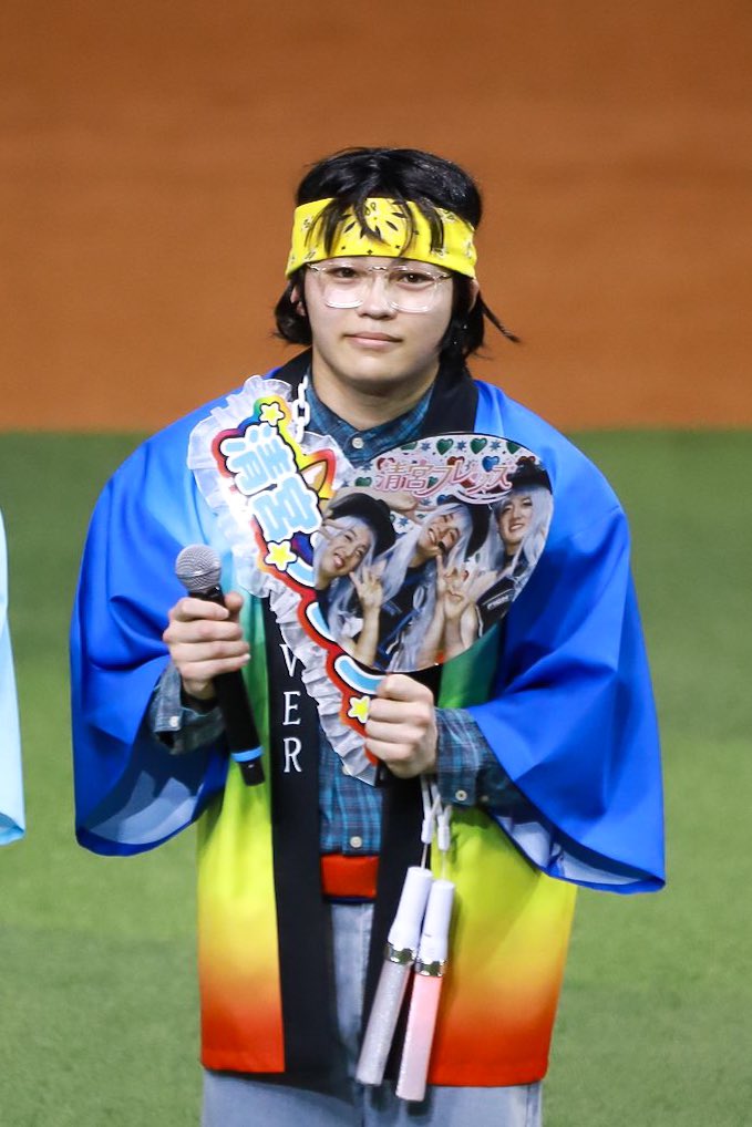 stpnfmpn's tweet image. 田宮くんとオタミヤさんは作画が変わるため瞳のハイライトが消滅するんだけど、こちらは作画ミスで瞳に光が入ってます。

ちな1000枚以上オタミヤさん撮ってたけど、瞳にハイライト入ってたのこれ1枚だった、笑

 #田宮裕涼  #オタミヤ
 #lovefighters  #FFES2025