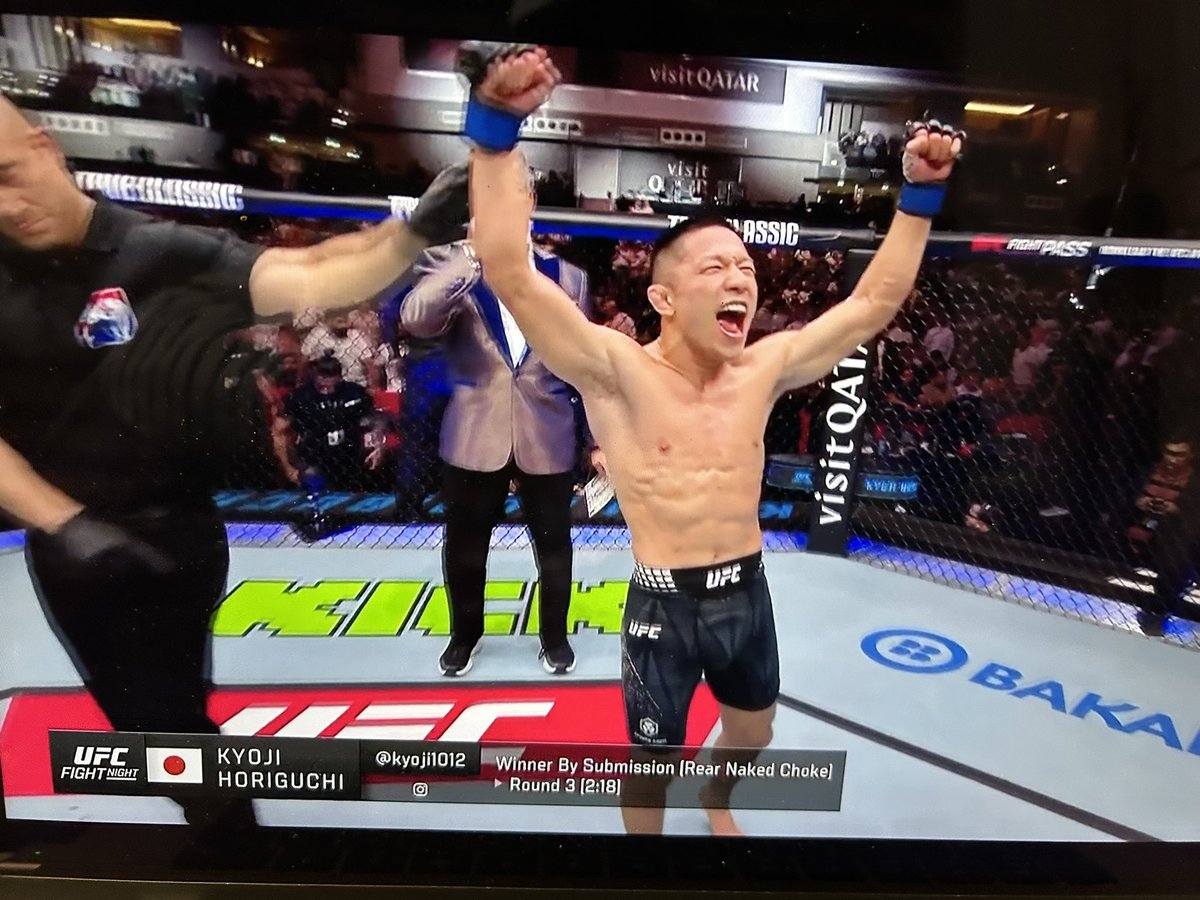 タイムセール！特大応援バナー　堀口恭司　krazybee att ゾーファミリーのみなさま、今日もYouTubeライブ配信ご視聴ありがとう