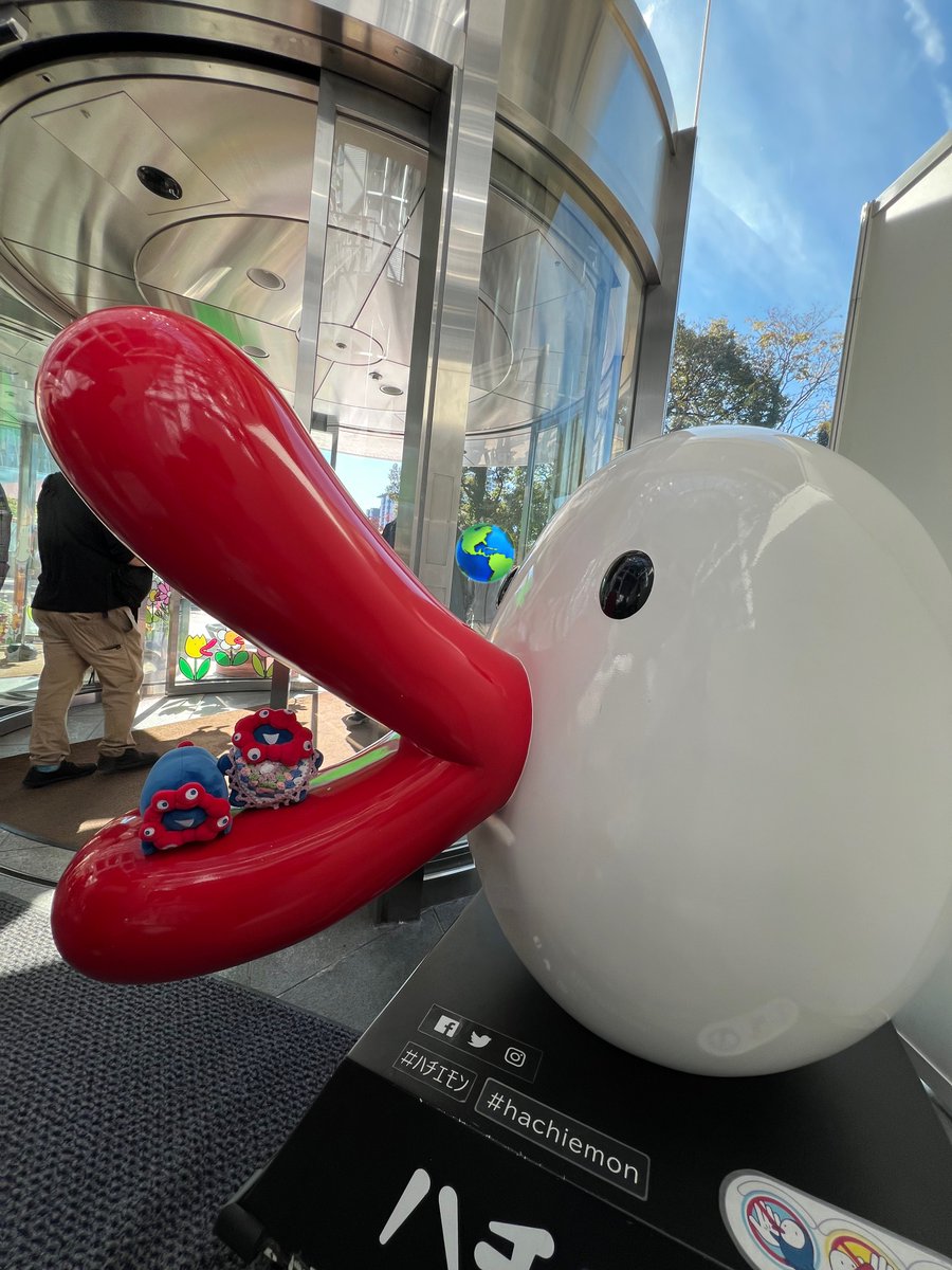 luluonice's tweet image. もっちり立、おしゃれしてお出かけできて満足げでした🍂
今日のイベント、ミャクミャクグッズ持ってる人めちゃくちゃいて万博みたいだった☺️