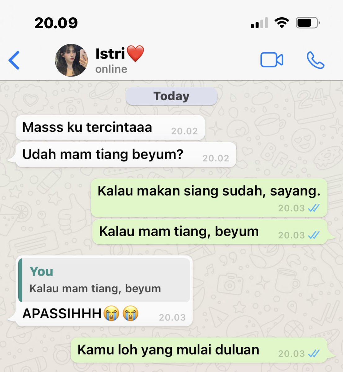 paradigmarasa_'s tweet image. nuelgadis perang stiker