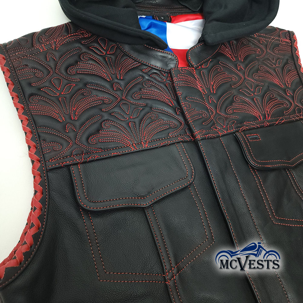 mcvests's tweet photo. Ready to ride your own way? At MCVESTS, you design the vest, we build it: no limits, all attitude. Choose the leather, the fit, the extra pockets. Your club, your story, your gear. Start designing: https://t.co/oEpSu7Mg7b https://t.co/zAXwgE6yh0