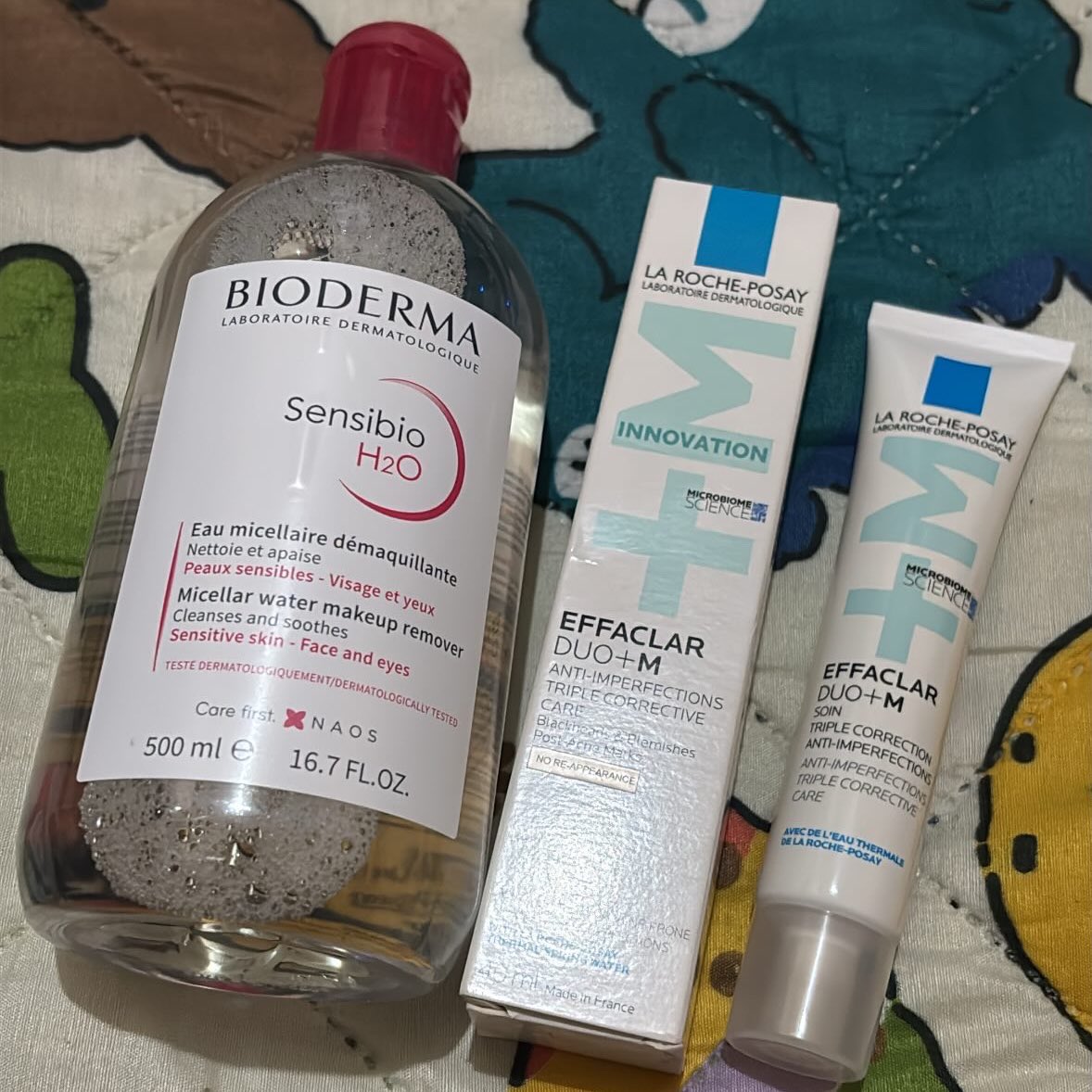 sekarang lg breakout parah, disaranin dokter pake produk ini lgsg dibeliin mama. terima kasih mama, syg bgt sm blio. 🥹🫶🏻