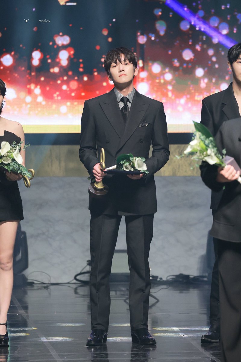 ᵔᴥᵔ tweet media