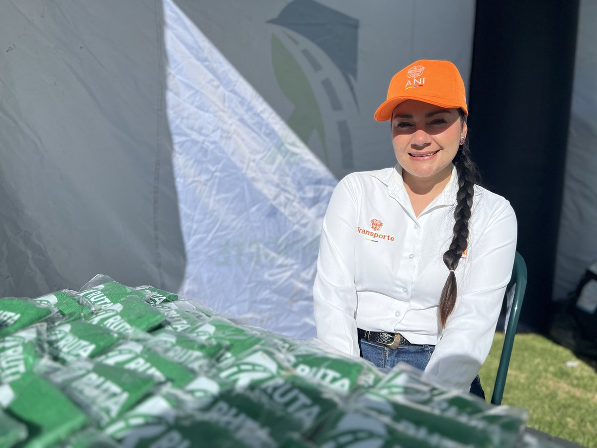 RutaBogotaNorte's tweet image. 🏃‍♀️💚 ¡Ya estamos listos para recibir a nuestros corredores! 💙🏃‍♂️

En @RutaBogotaNorte nos complace ser patrocinadores oficiales de la 4.ª edición de la Carrera Sueños en Construcción, un evento donde el deporte, la solidaridad y la unión hacen grande a nuestra comunidad. ✨

Nos…