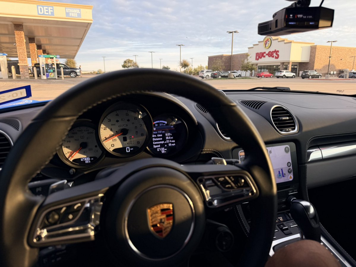 Zerin Dube tweet media