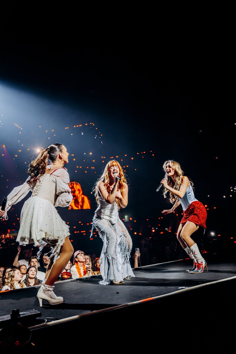 REMEMBER MONDAY ☼☽ ✩ tweet media