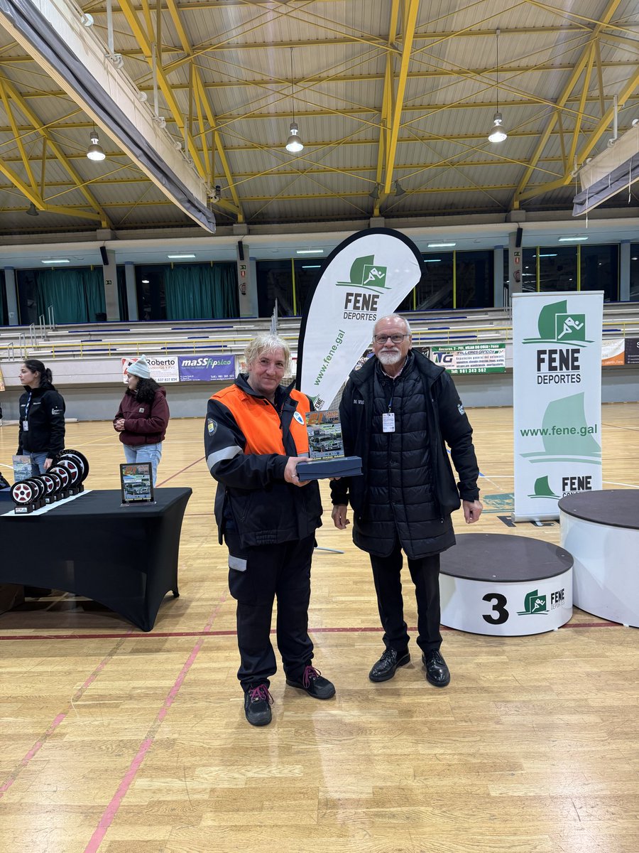 Entregamos un agradecemento os organismos colabores con #ScratchFene , que fan posible o #SlalomFene Concello de Fene e Protección

Entregamos un agradecimiento a los organismos colabores con #ScratchFene , que hacen posible el #SlalomFene Concello de Fene y Protección Civil Fene