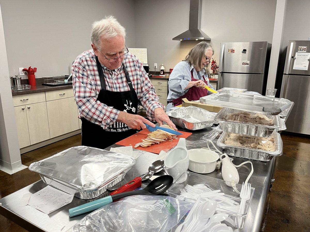 str8st's tweet image. Thankful for the Family Thanksgiving Dinner last night, blessed with amazing leaders/servers as we had 73 attend. We appreciate your continued prayers and encouragement.