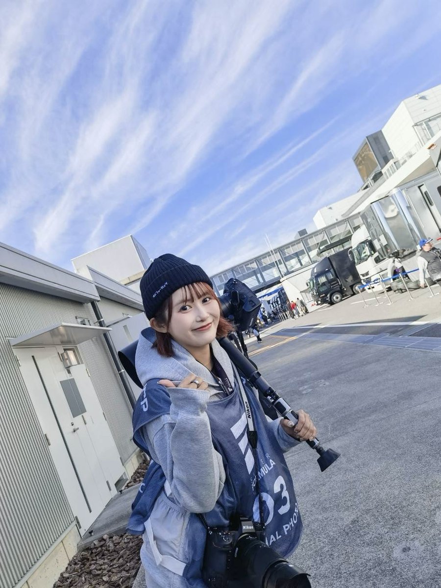 SUPERFORMULA 2025シーズン、
一緒にフォトサポを楽しんでくれた皆様
ありがとうございました(◜ᴗ◝ )🤍

昨年から始まったフォトサポツアー、
いつしか売り切れ御免の人気コンテンツに
なっていて嬉しい限りです🥹✨

2025シーズンはツアーに加え、
生フォトサポやフォトジェニック賞など