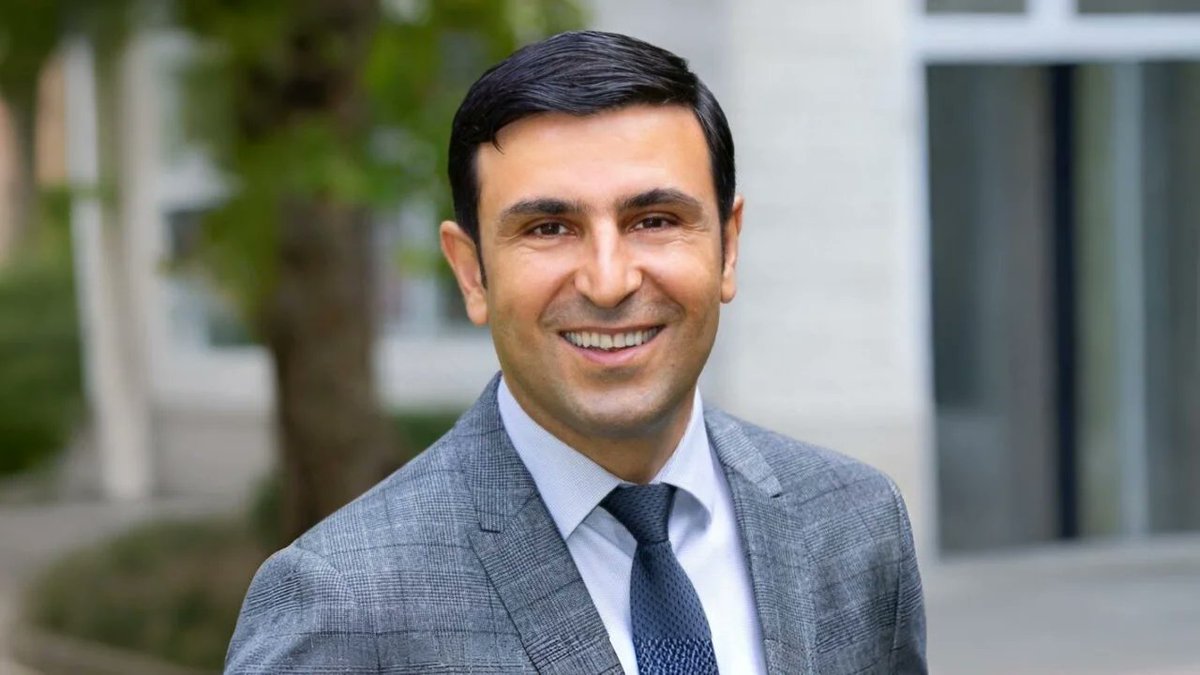 HemostasisToday's tweet photo. Celebrating Dino Mehic’s Success - @Cihan_Ay_MD
https://t.co/W3iDdJMhmo
#BleedingDisorders #Health #Hematology #Hemostaseology #HemostasisToday #Medicine #Thrombosis #BDUC #MedEd #MedX https://t.co/lMemkN3PXh