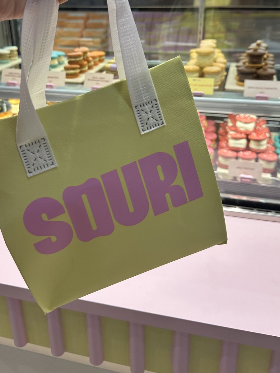 knw_bbird's tweet image. รสกล้วยตากกก~ 
กลับบ้านทั้งทีต้องได้กิน โดยรวมอร่อยเลย กินเพลินๆ ตัวแป้งคือชัดเจนมากก  

#SOURILocalExclusiveMenu
#SOURI