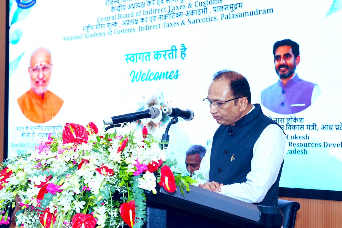 NACIN was honoured to host the Hon’ble Vice President of India, Shri C.P. Radhakrishnan, at its Palasamudram campus today, in the august presence of Shri <a href="/naralokesh/">Lokesh Nara</a> Hon’ble Minister for HRD, IT, Electronics &amp; Communication &amp; RTG, Government of Andhra Pradesh.

👉The Hon’ble Vice