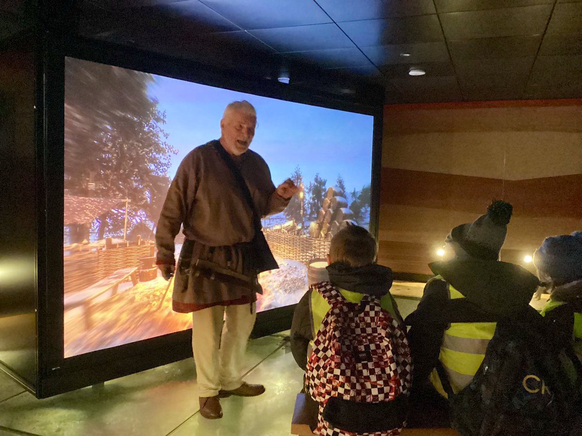 elton_school's tweet image. We travelled by train, walked through the city with our York Eye Spy checklist &amp;amp; met Vikings at @JorvikViking. We really didn’t expect to see this in a display cabinet! 🧐😁
#makinglearningfun #peakdistrict