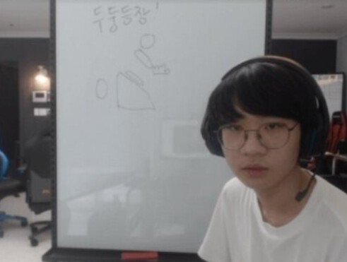 달큼 tweet media