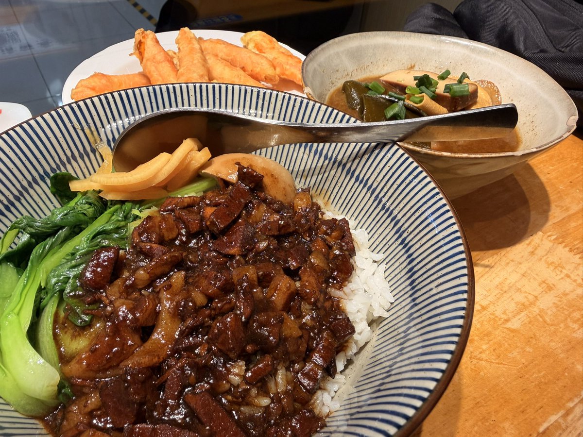 阳光小陈 tweet media
