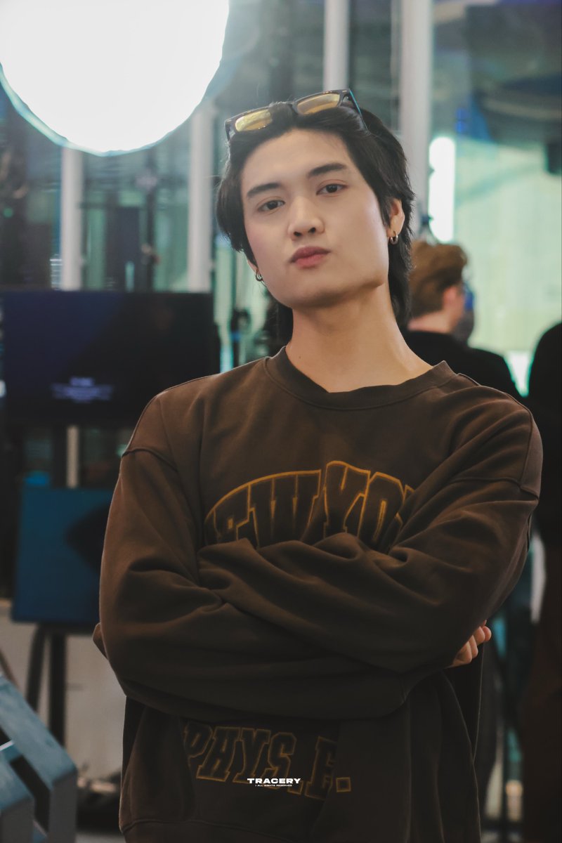 tracery_p05's tweet image. 251123 #TMCLIVExLE7EL
#PATTERN_LE7EL @TERN_CYM 

ค่ดเท่ห์อะคับพี่ !