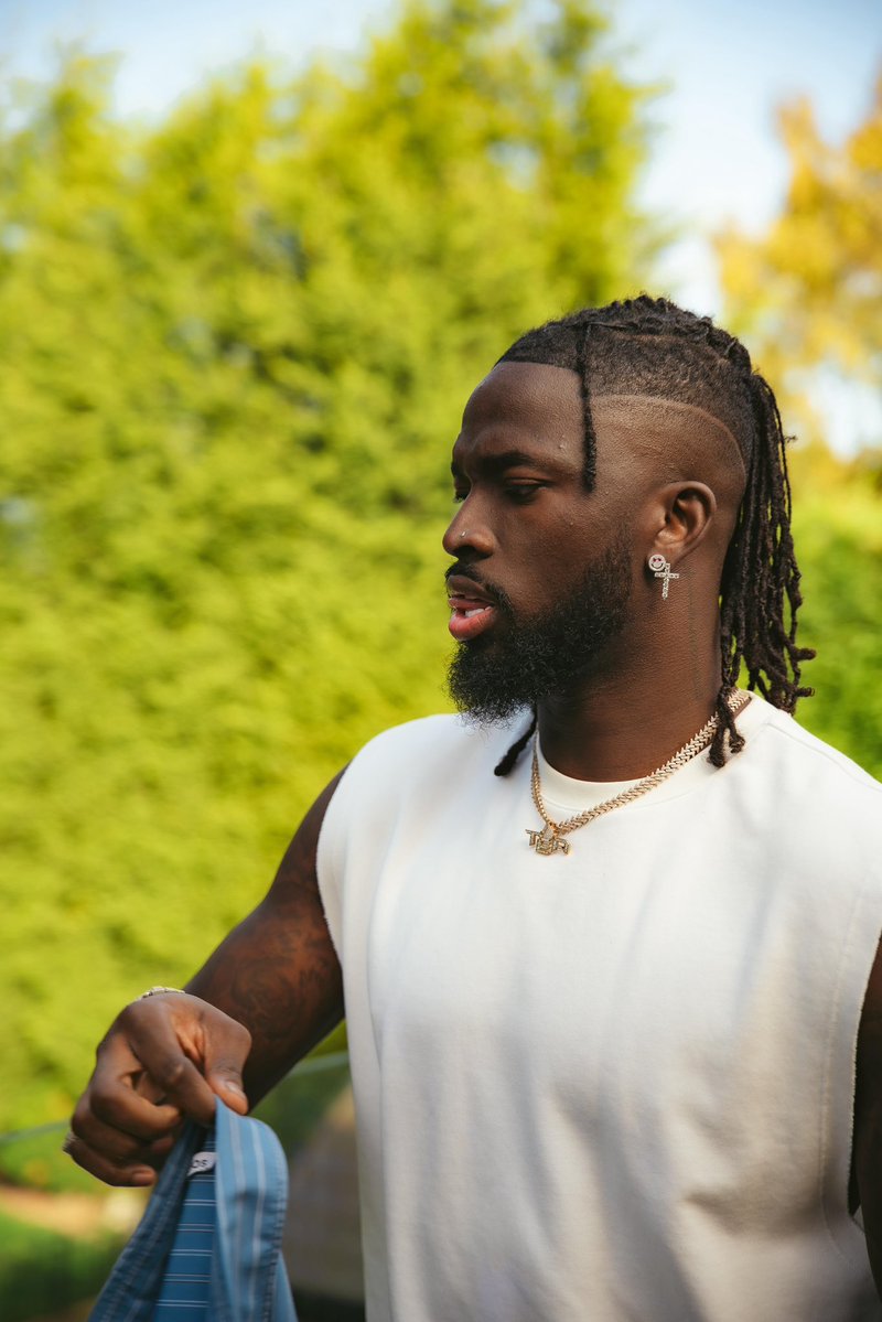 toluarokodare's tweet image. Chapter 25. Thankful for the growth and the lessons 🫖☕️